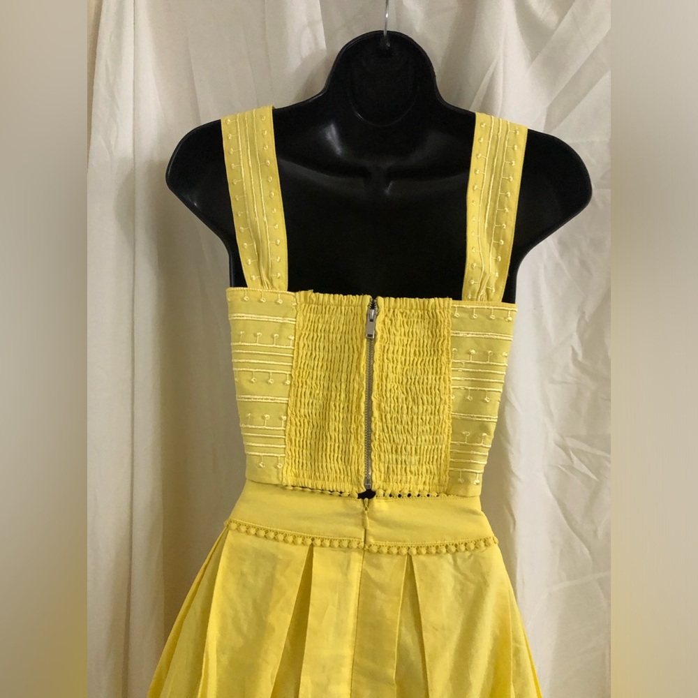 Avec les filles yellow floral embroidered crop top and midi skirt size XS new - Picture 9 of 15